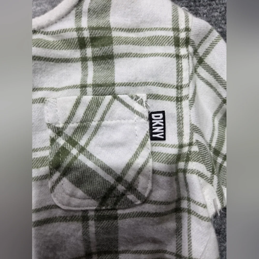 DKNY 2 Piece Toddler Set 2T Plaid Shirt Gray Jogger‎ Pants NWT